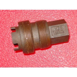 Yolk/Pinion Cover Remover/Replacer and Thread Chaser 211-110 T86P-3504-A